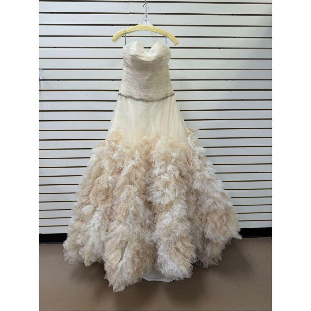 Wtoo Allegra Wedding Dress Gown in Antique White Size 10 (fits like an 8)